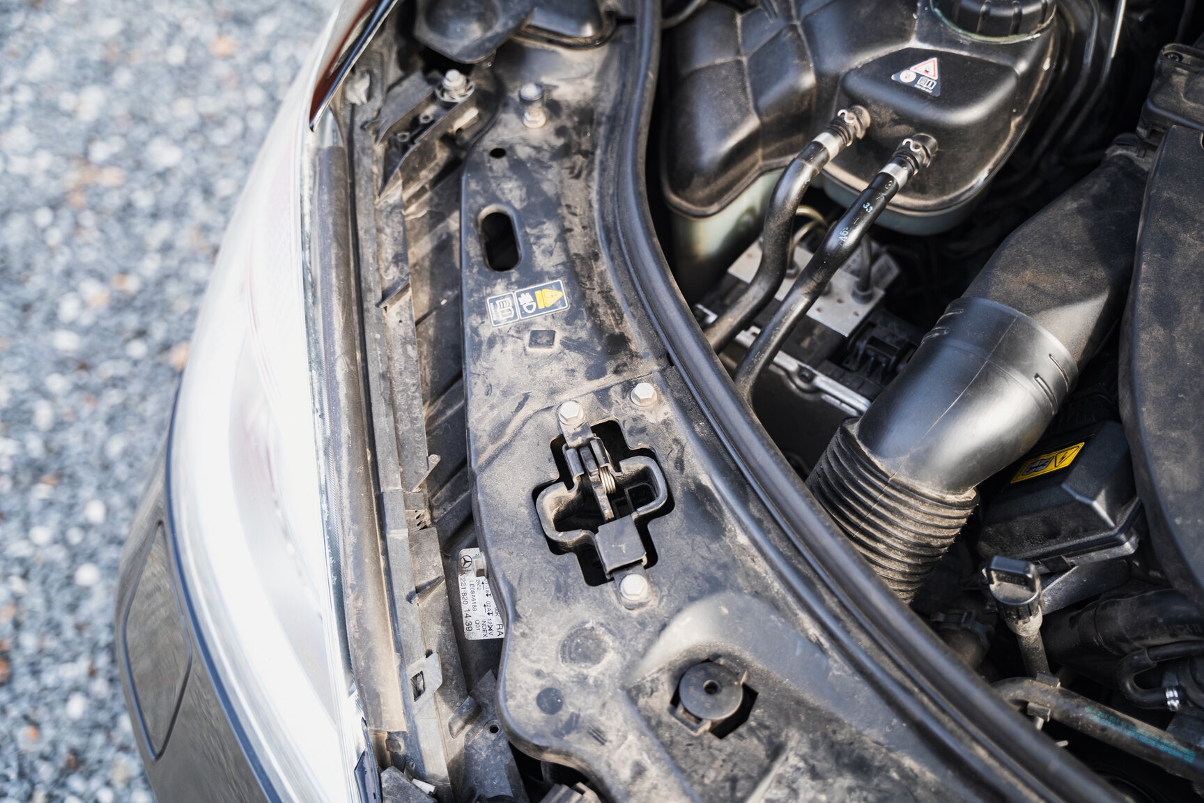 Image of 2011 Mercedes-Benz S600 mechanics