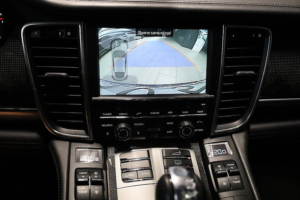 Bild von 2014 Porsche Panamera (14)
