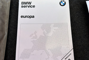 Documentation for 1988 BMW 325 Cabriolet (E30)