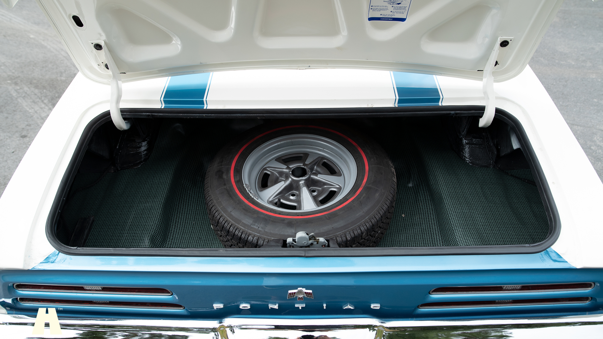 Interiörbild 1969 Pontiac Firebird convertible 