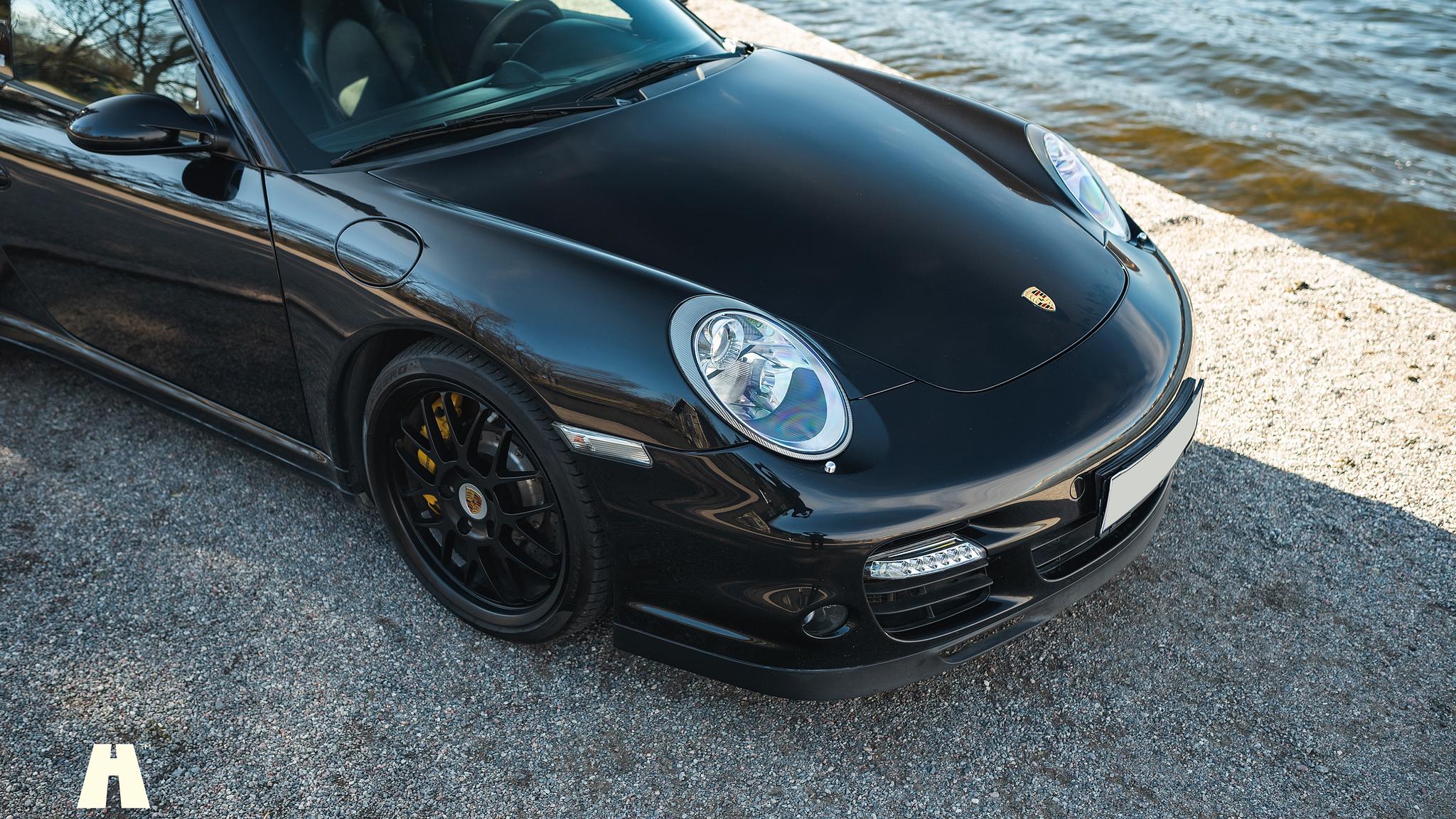 Exteriörbild på 2007 Porsche 997 Turbo