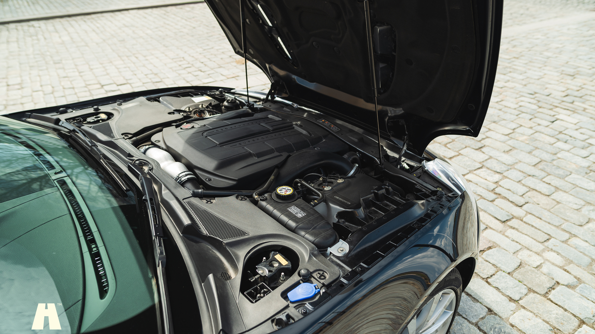 Image of 2008 Jaguar XKR (9) mechanics