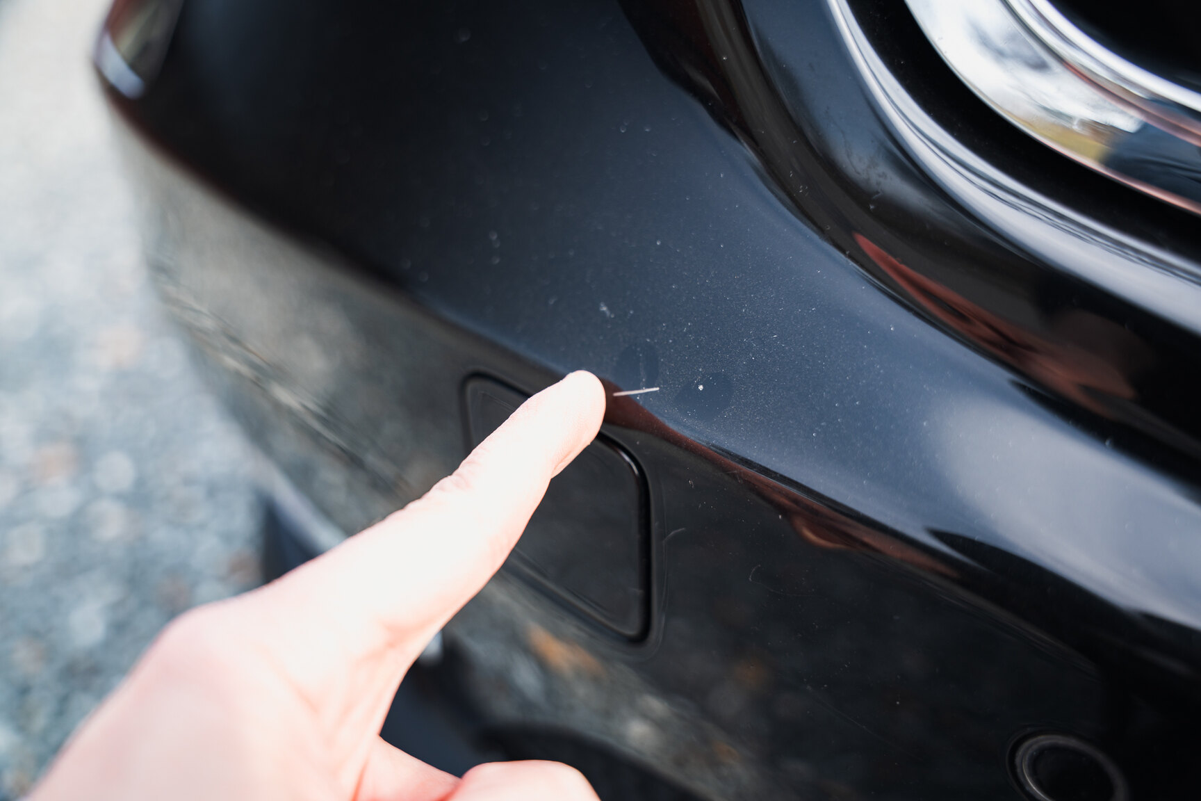 Exterior image of 2011 Mercedes-Benz S600