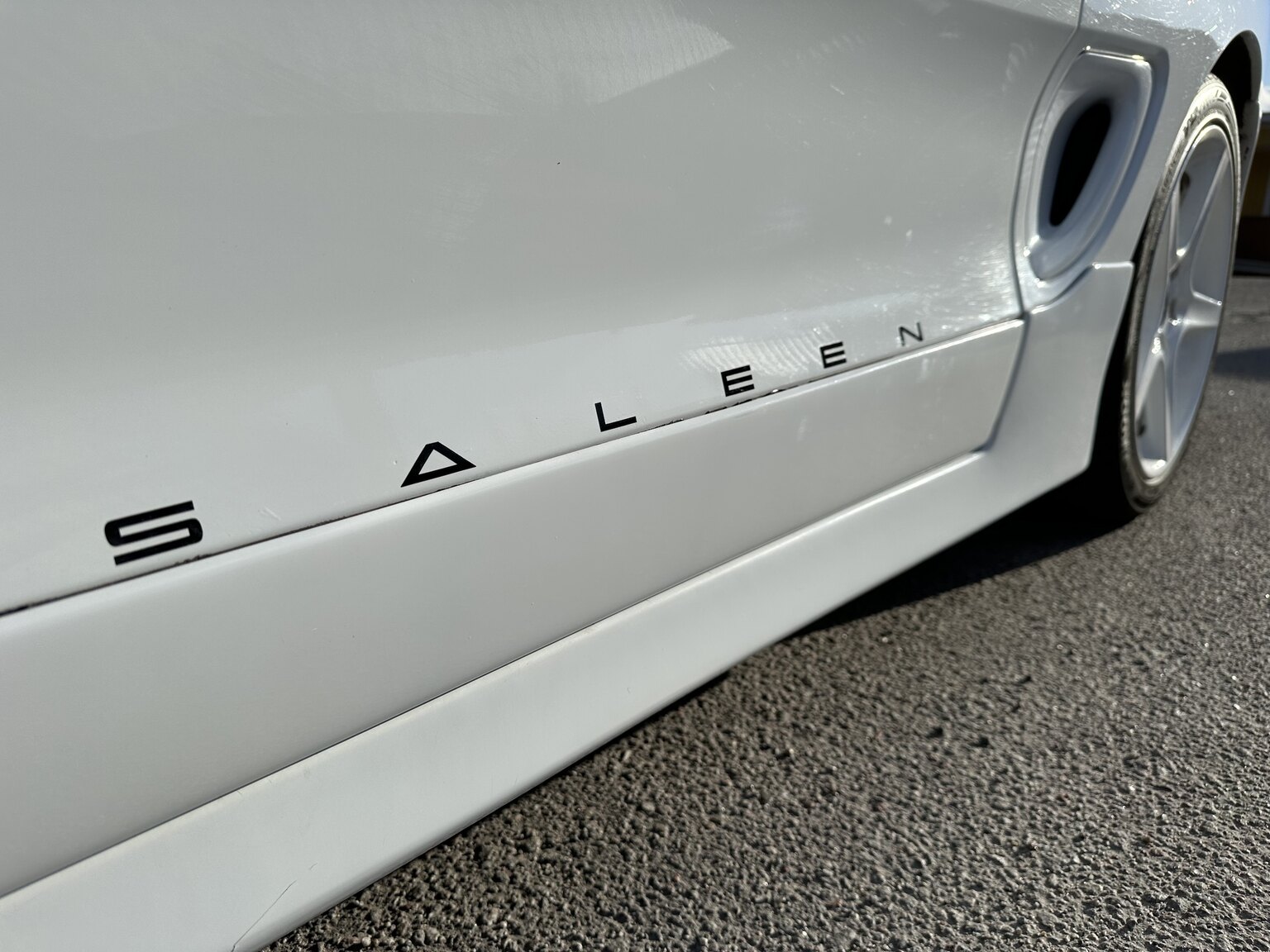 Exterior image of 1997 Ford Mustang Saleen S-281 Cobra
