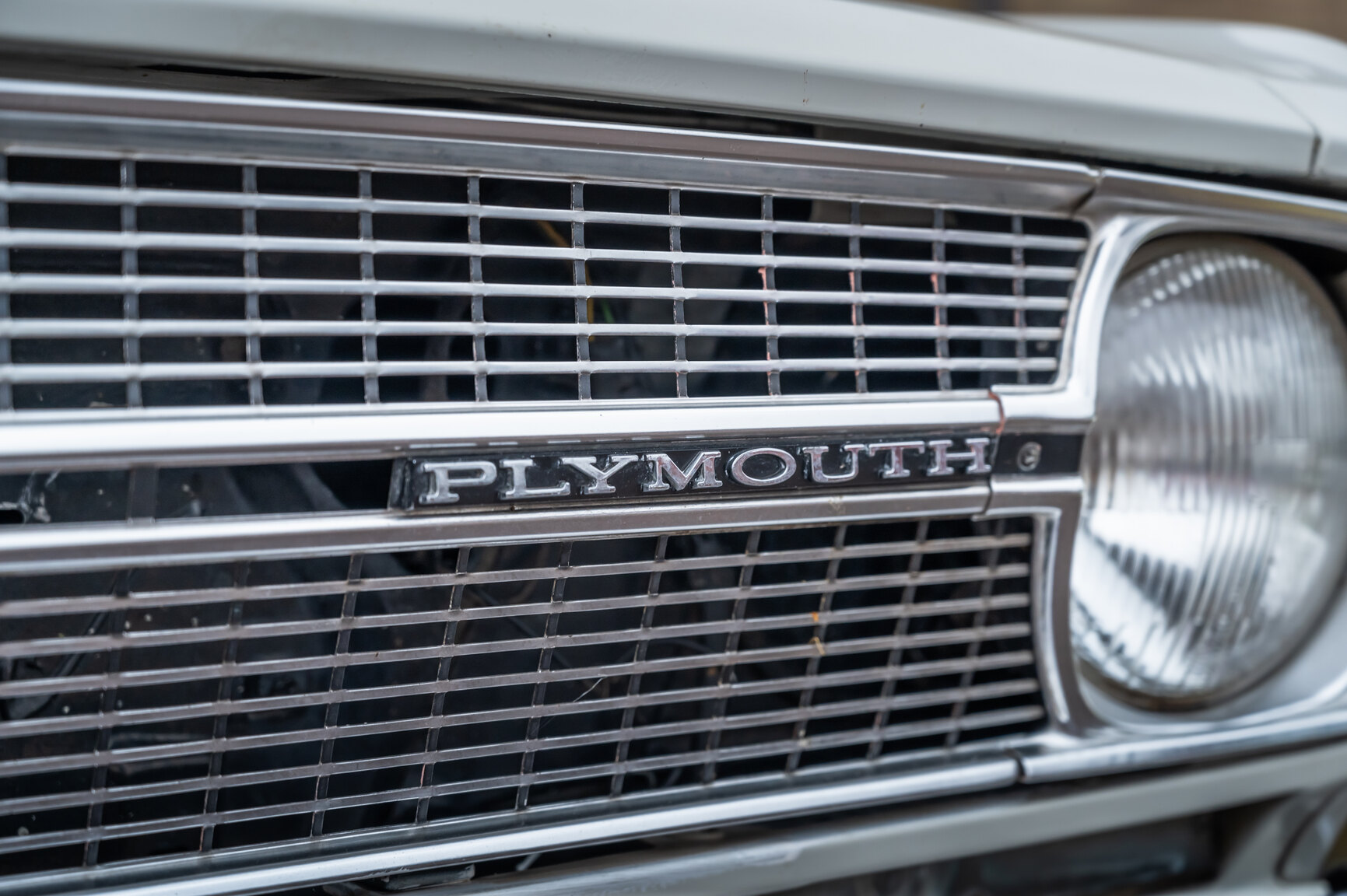 Exteriörbild på 1967 Plymouth Valiant V 100 Sedan