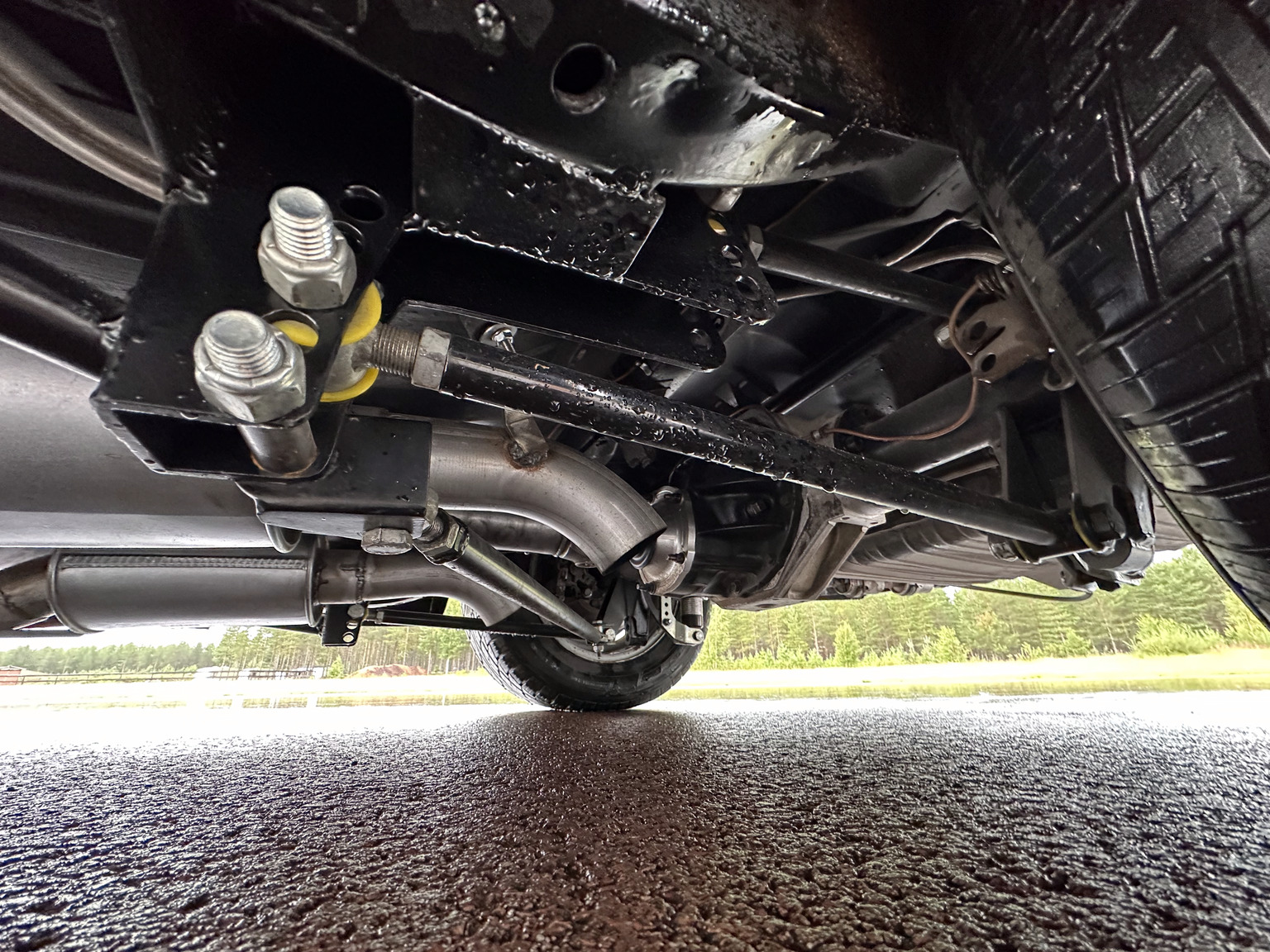 Image of 1964 Ford Fairlane 500 Sport Coupé mechanics (53)