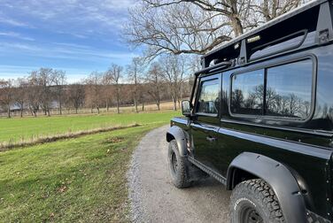 Exterior image of 2002 Land Rover Defender 90 2.5 Td5