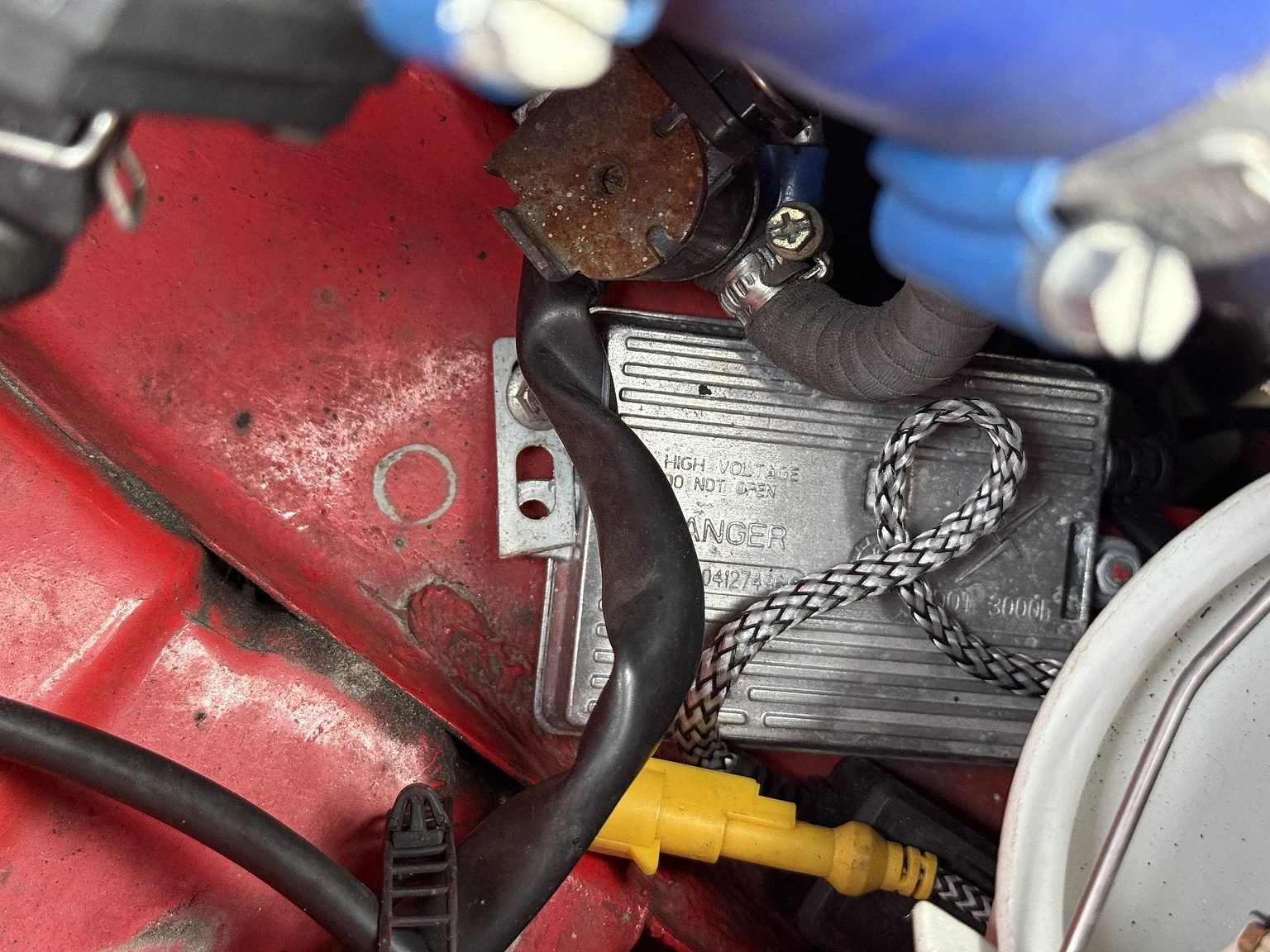 Image of 1991 Audi S2 Abt mechanics (20)