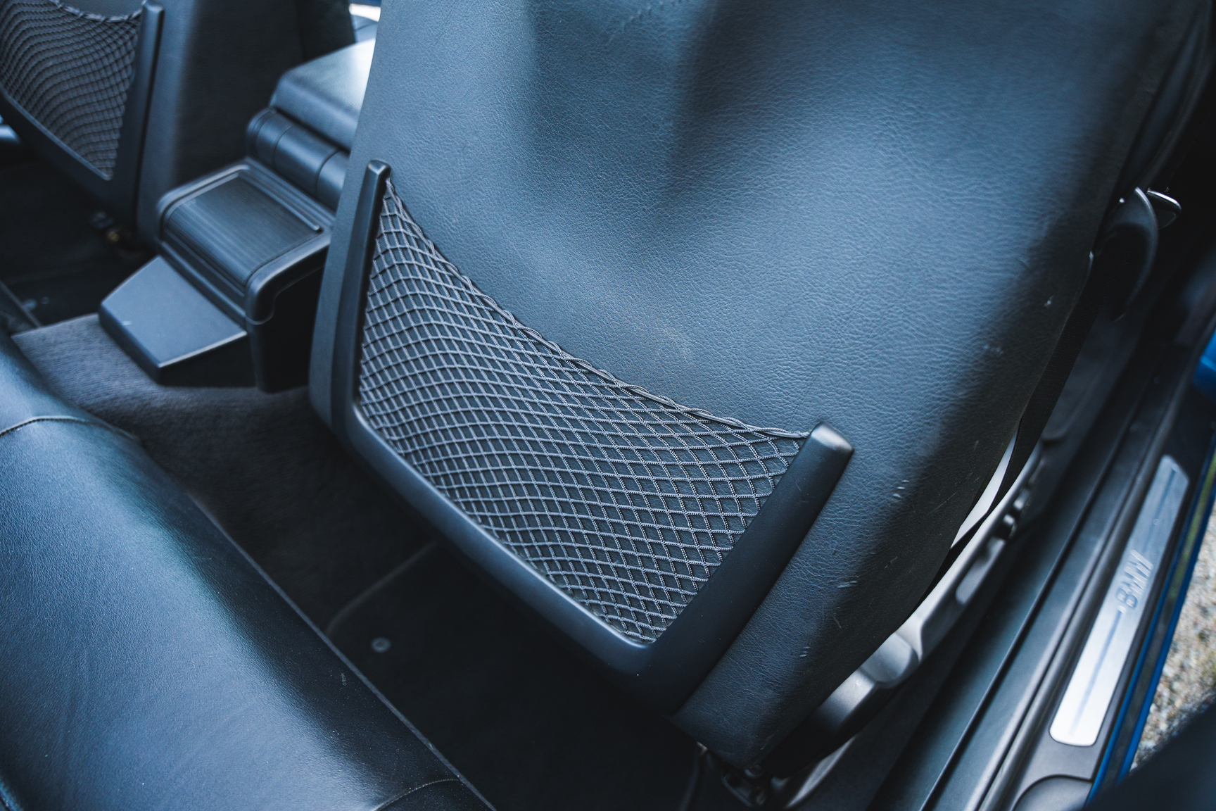 Innenraumfoto von 2001 BMW E46 325 Cabriolet (51)