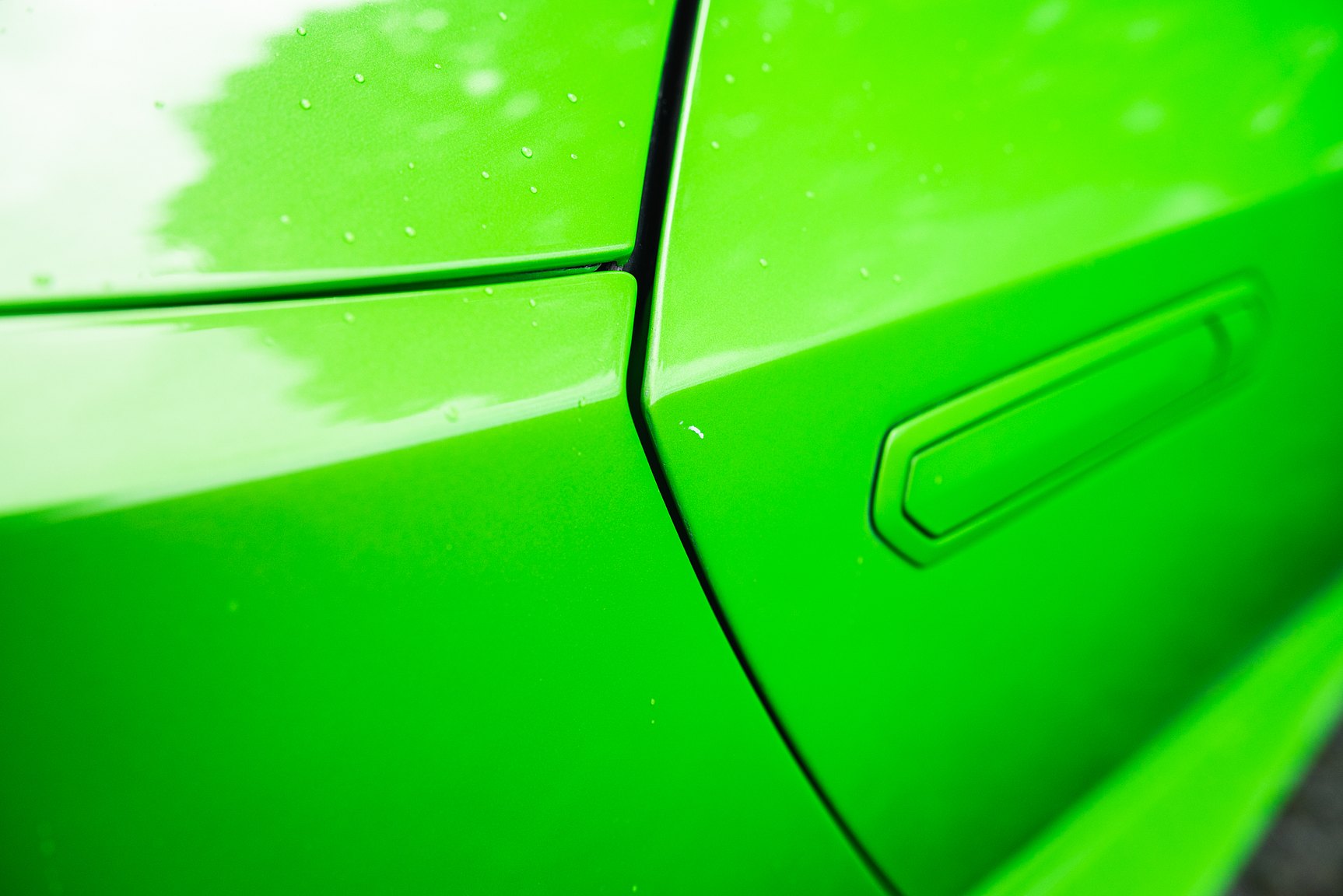 Exterior image of 2016 Lamborghini Huracan LP-610-4