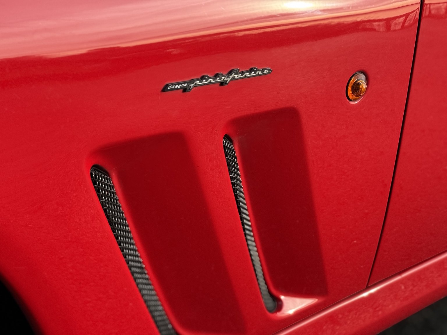 Exteriörbild på 2003 Ferrari 575M Maranello