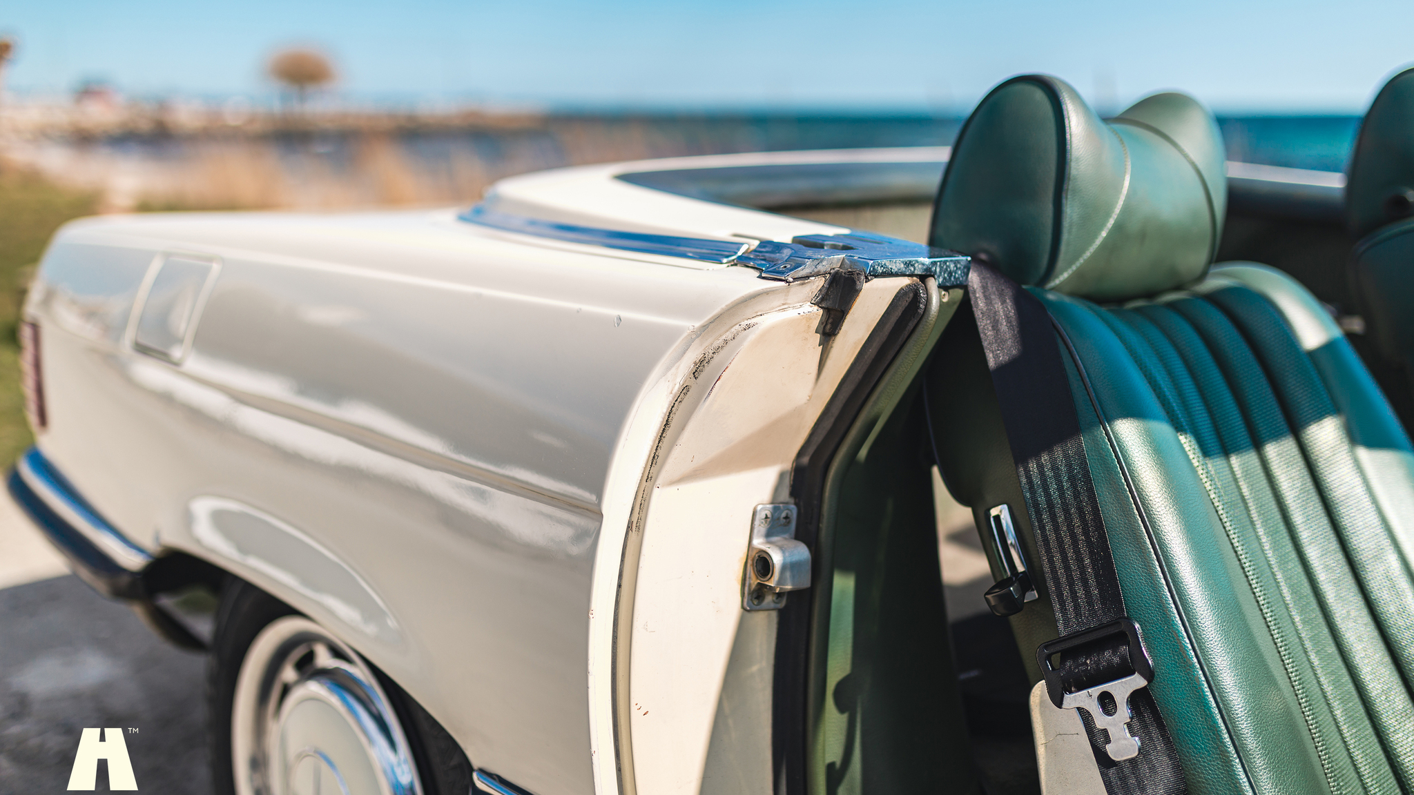 Innenraumfoto von 1972 Mercedes-Benz 350 SL (17)