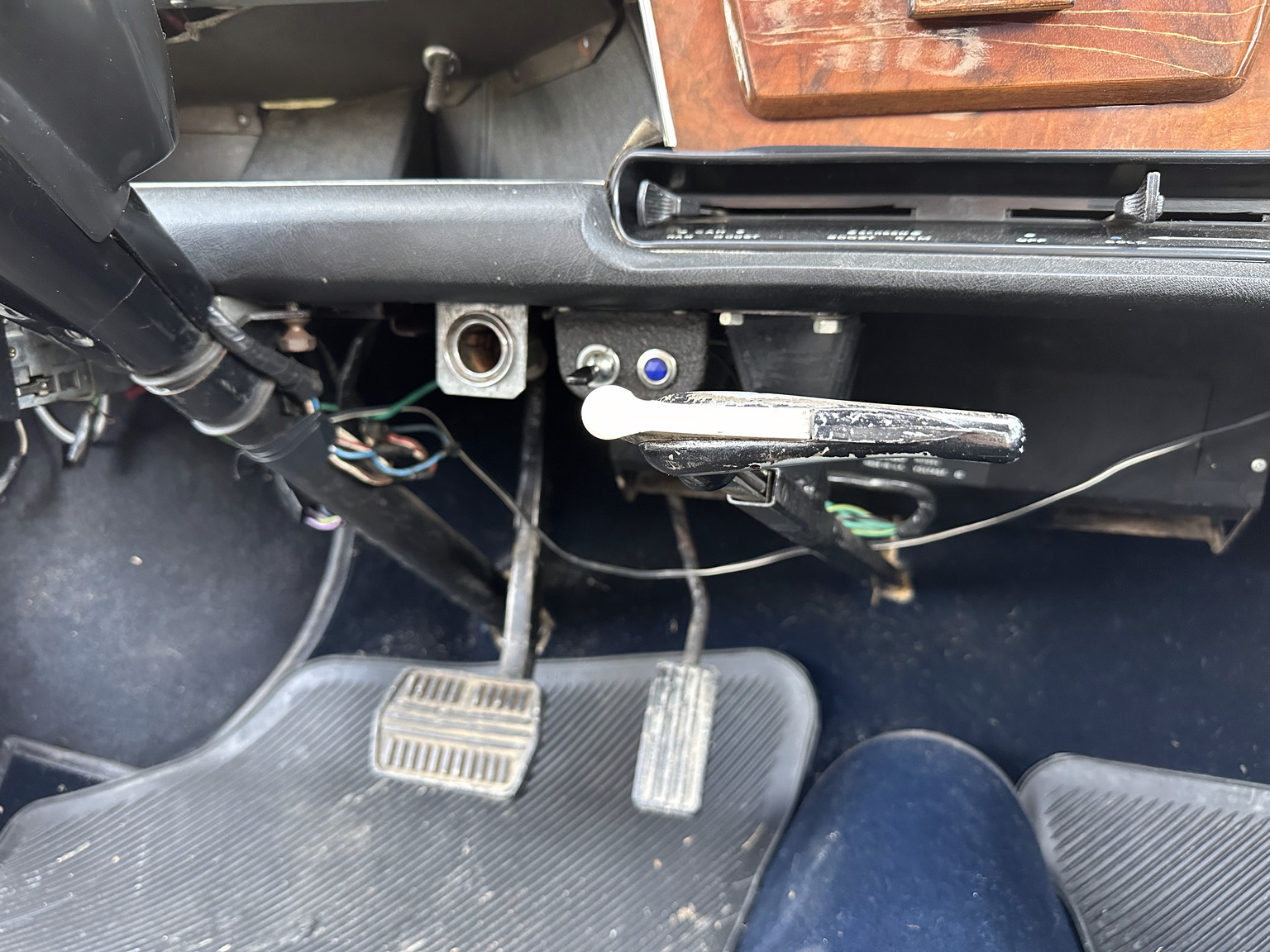 Innenraumfoto von 1968 Wolseley 18/85 1.8 (10)