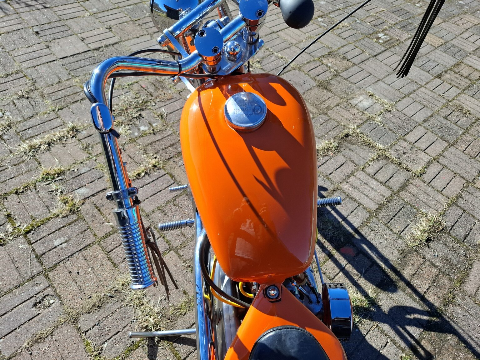 Exteriörbild på 1953 Triumph Thunderbird Chopper