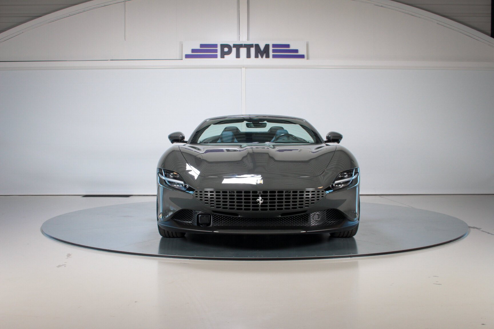 Exterior image of 2024 Ferrari Roma Spider