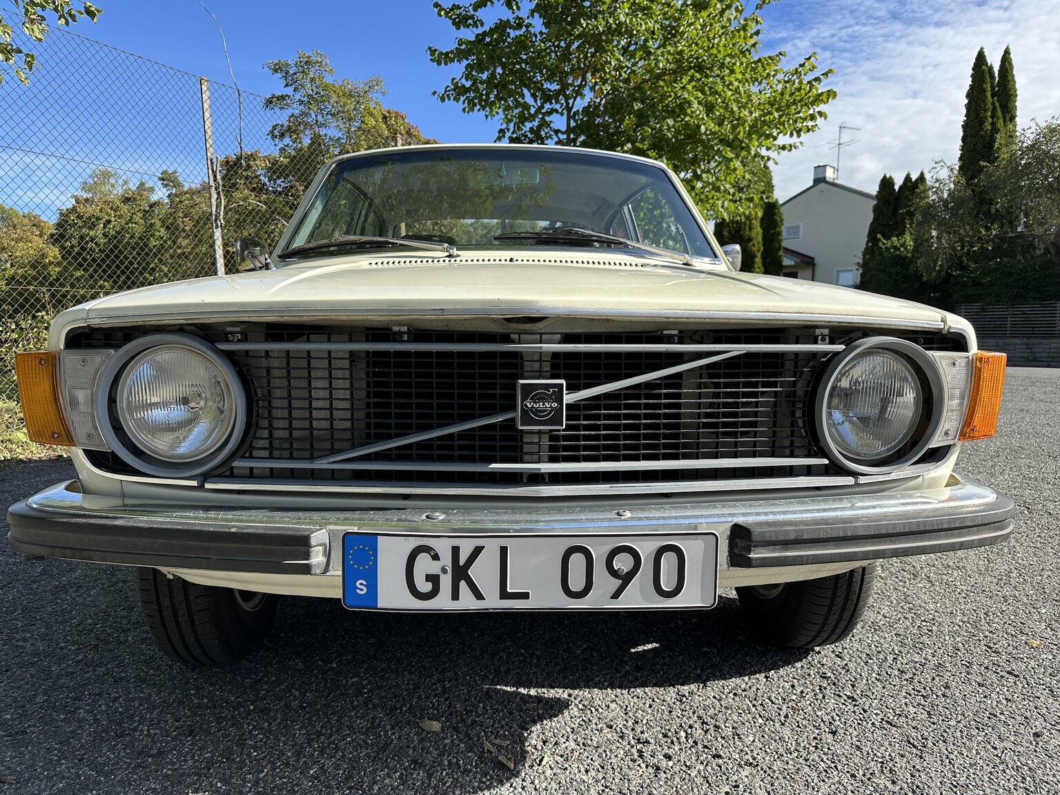 Aussenfoto 1973 Volvo 142