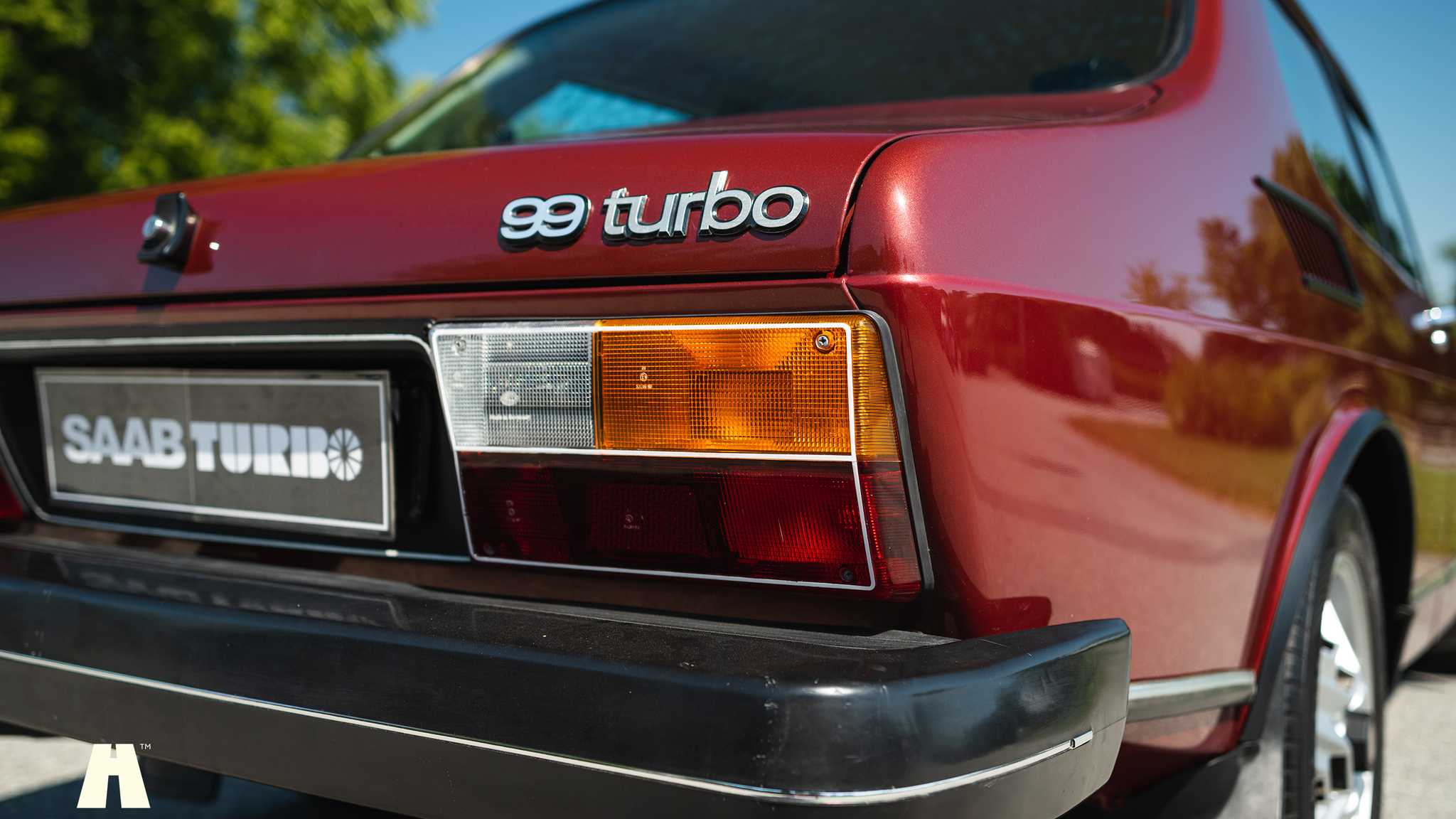 Exterior image of 1980 Saab 99 Turbo unikum