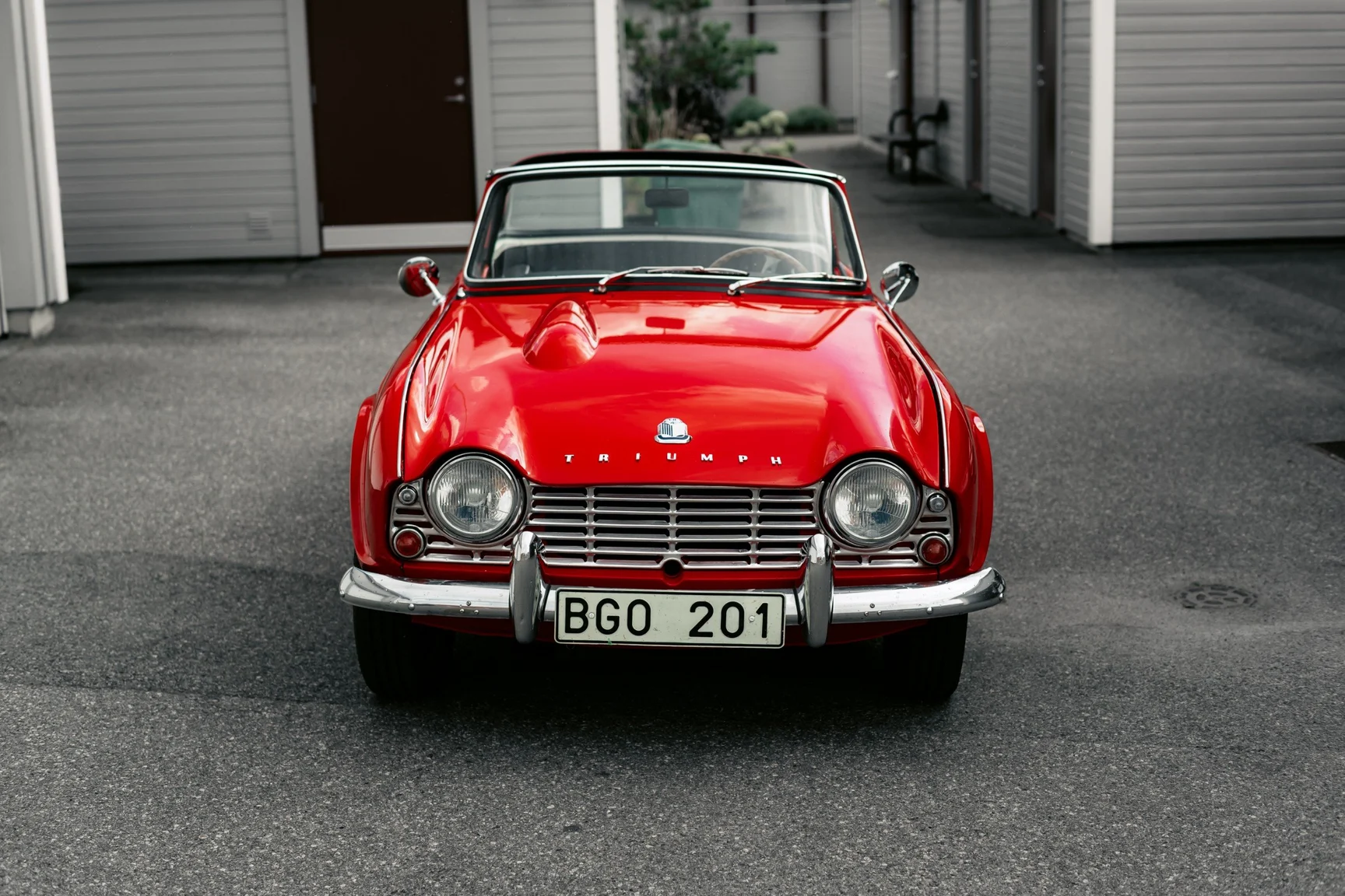 Aussenfoto 1963 Triumph TR4 (3)