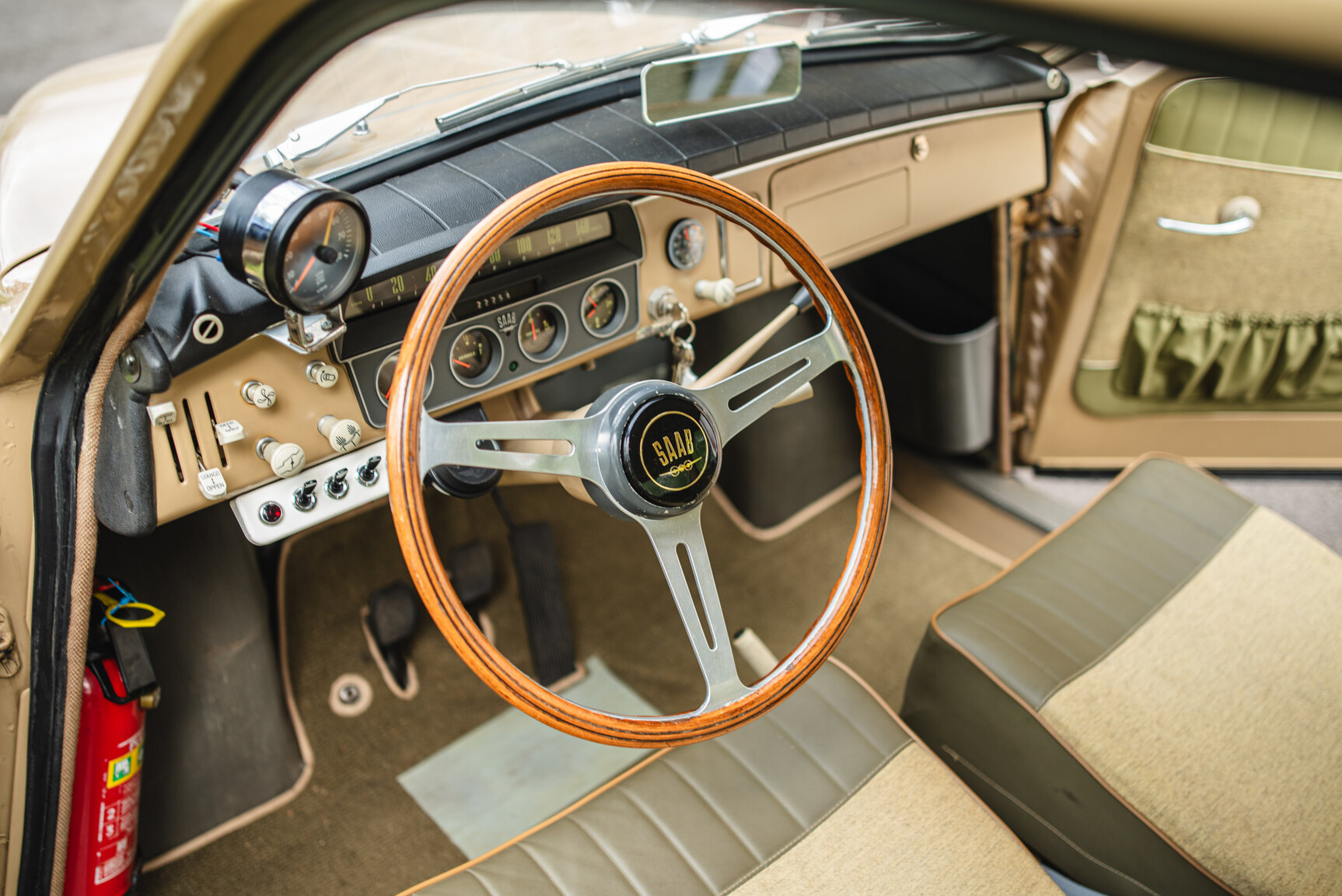 Interior image of 1961 SAAB 96 De Luxe 