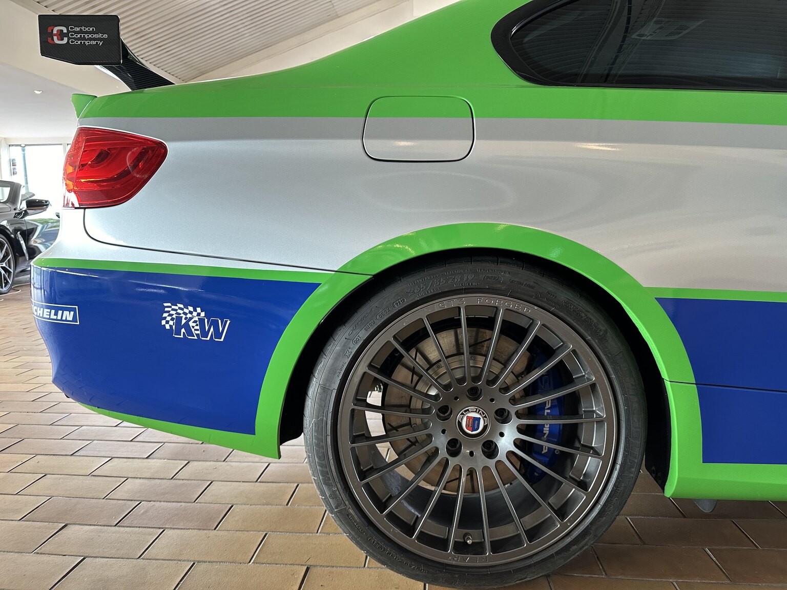 Exteriörbild på 2013 ALPINA B3 GT3
