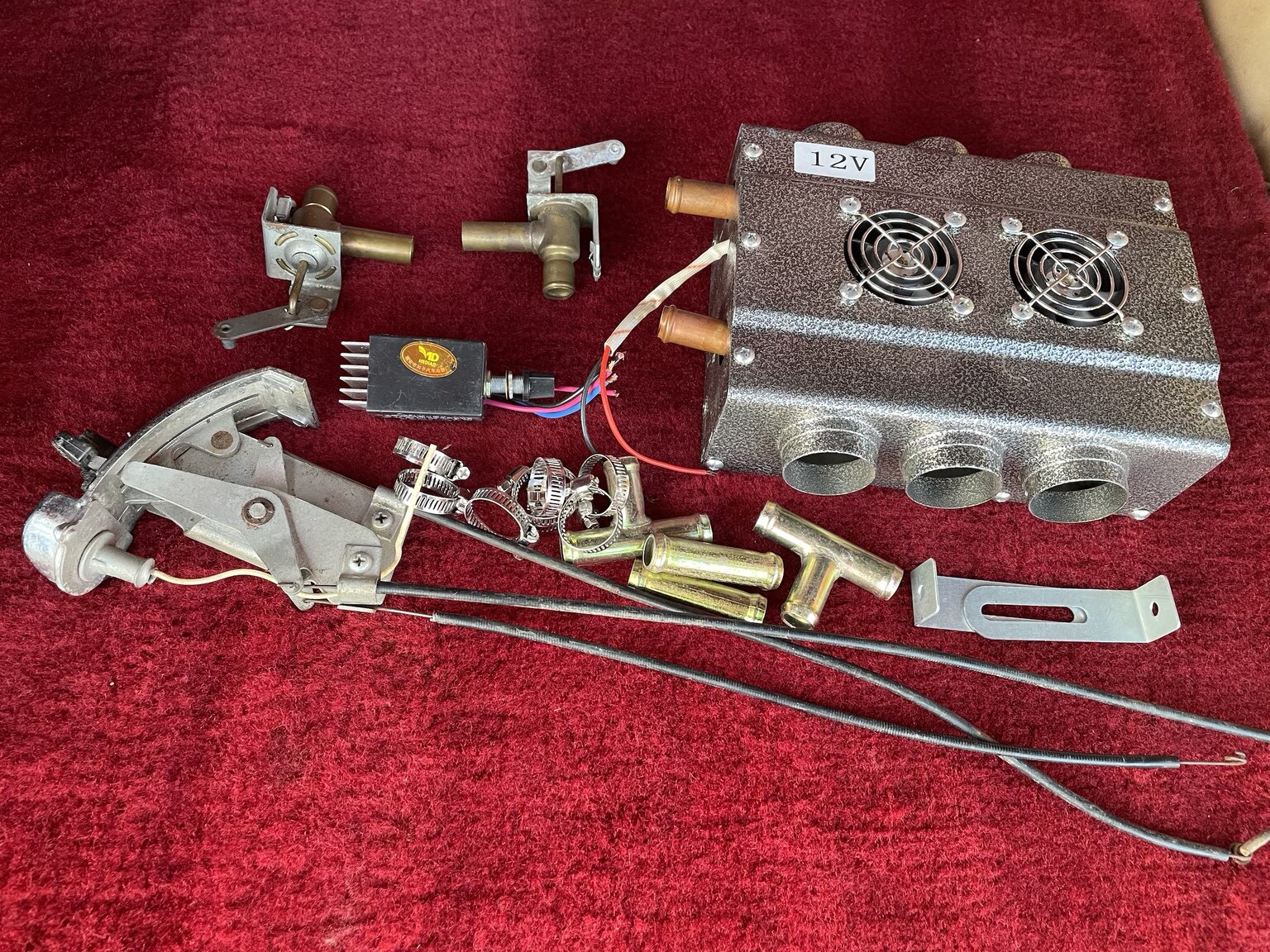 Image of 1940 Hudson Modell 40 Traveller Brougham  (4) miscellaneous