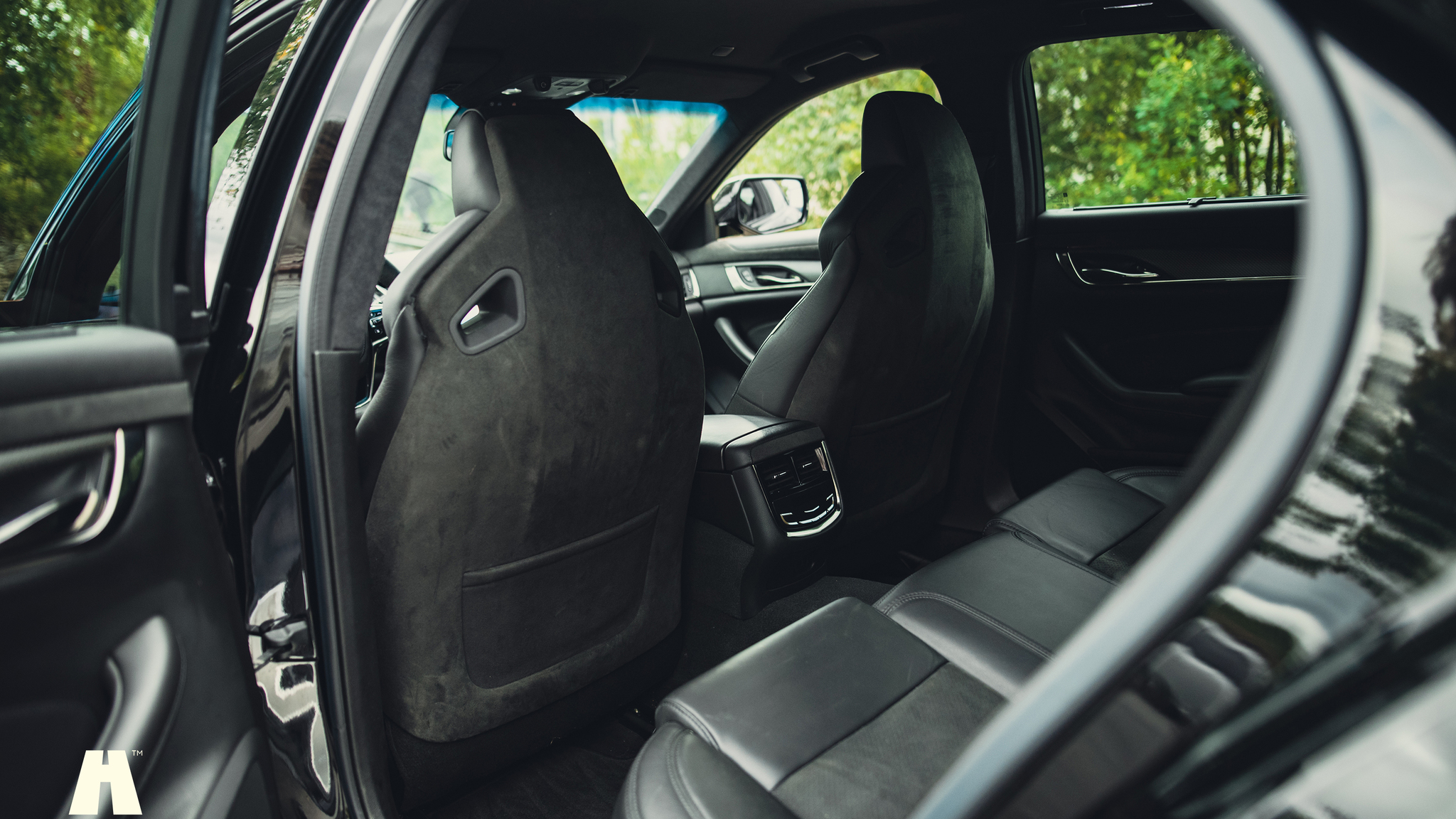 Interior image of 2018 Cadillac CTS-V Carbon Package