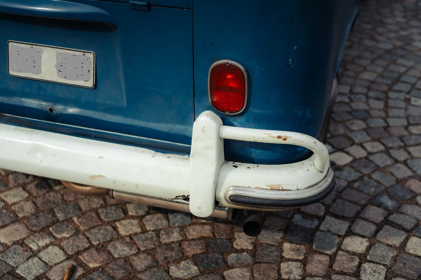Aussenfoto 1964 Volkswagen Kleinbus Transporter 1500 Deluxe “21-fönsters Samba”