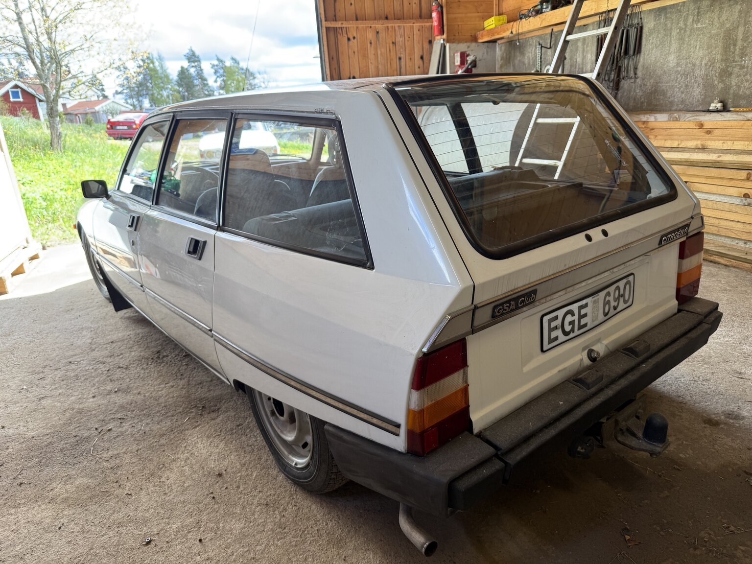 Exterior image of 1984 Citroën GSA Break