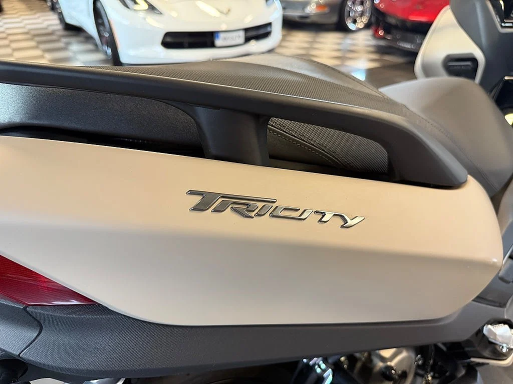 Image of 2024 Yamaha Tricity (13)
