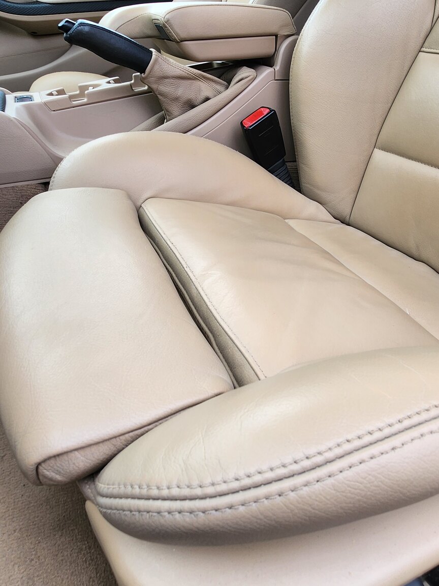 Innenraumfoto von 2002  BMW 330Ci 