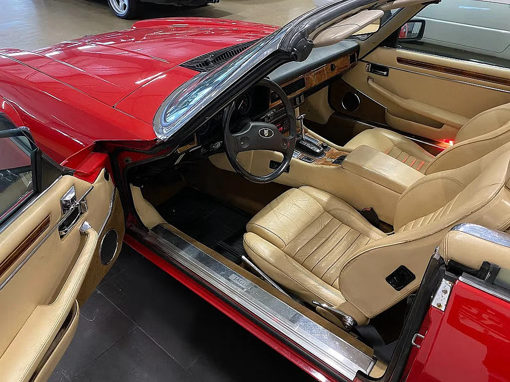 Interiörbild 1988 Jaguar XJ-S Convertible 5.3 V12 (2)