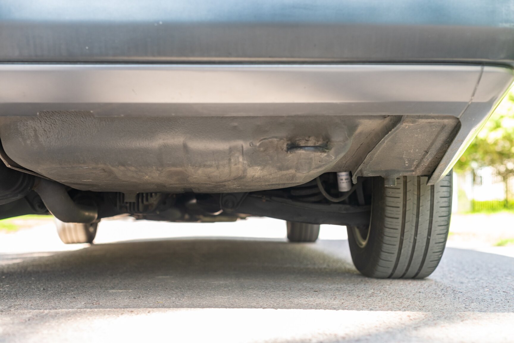 Image of 1993 Mercedes-Benz 400 E mechanics