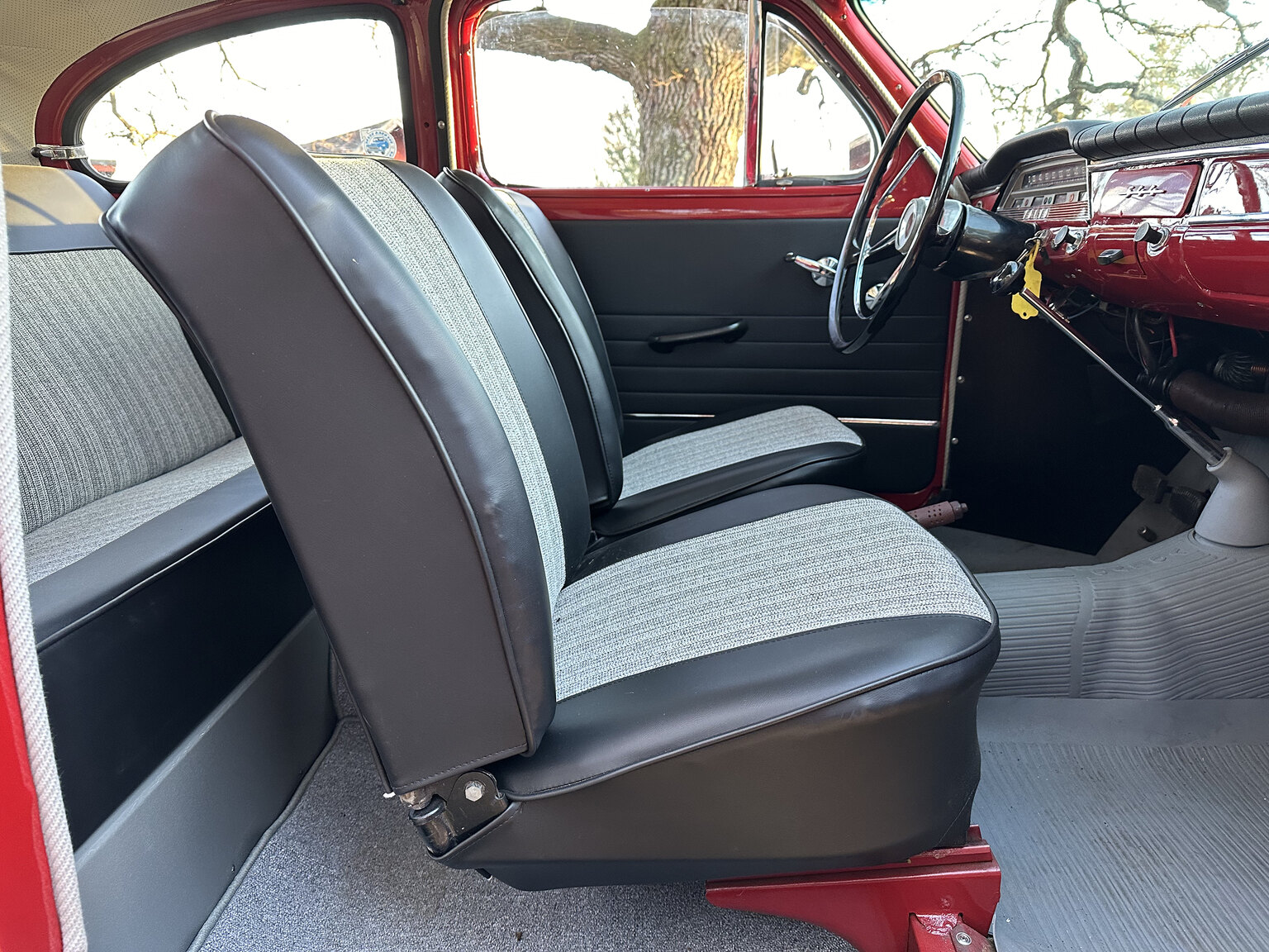 Interiörbild 1965 Volvo PV 544 Sport