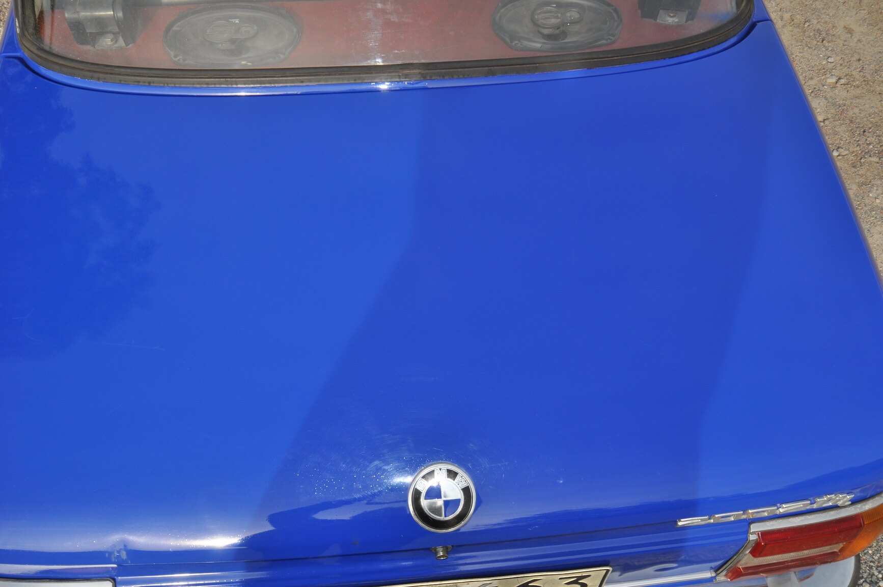 Exteriörbild på 1975 BMW 2002 Tii