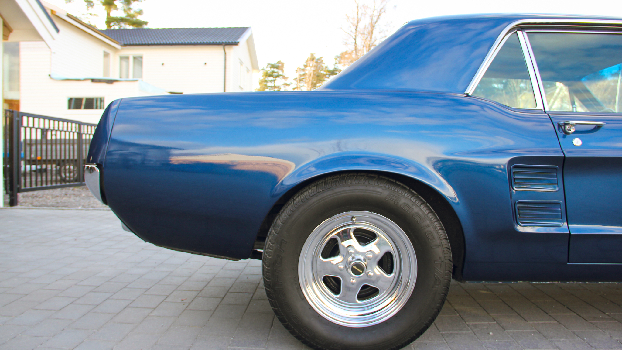 Exteriörbild på 1967 Ford Mustang 305ci HT (56)