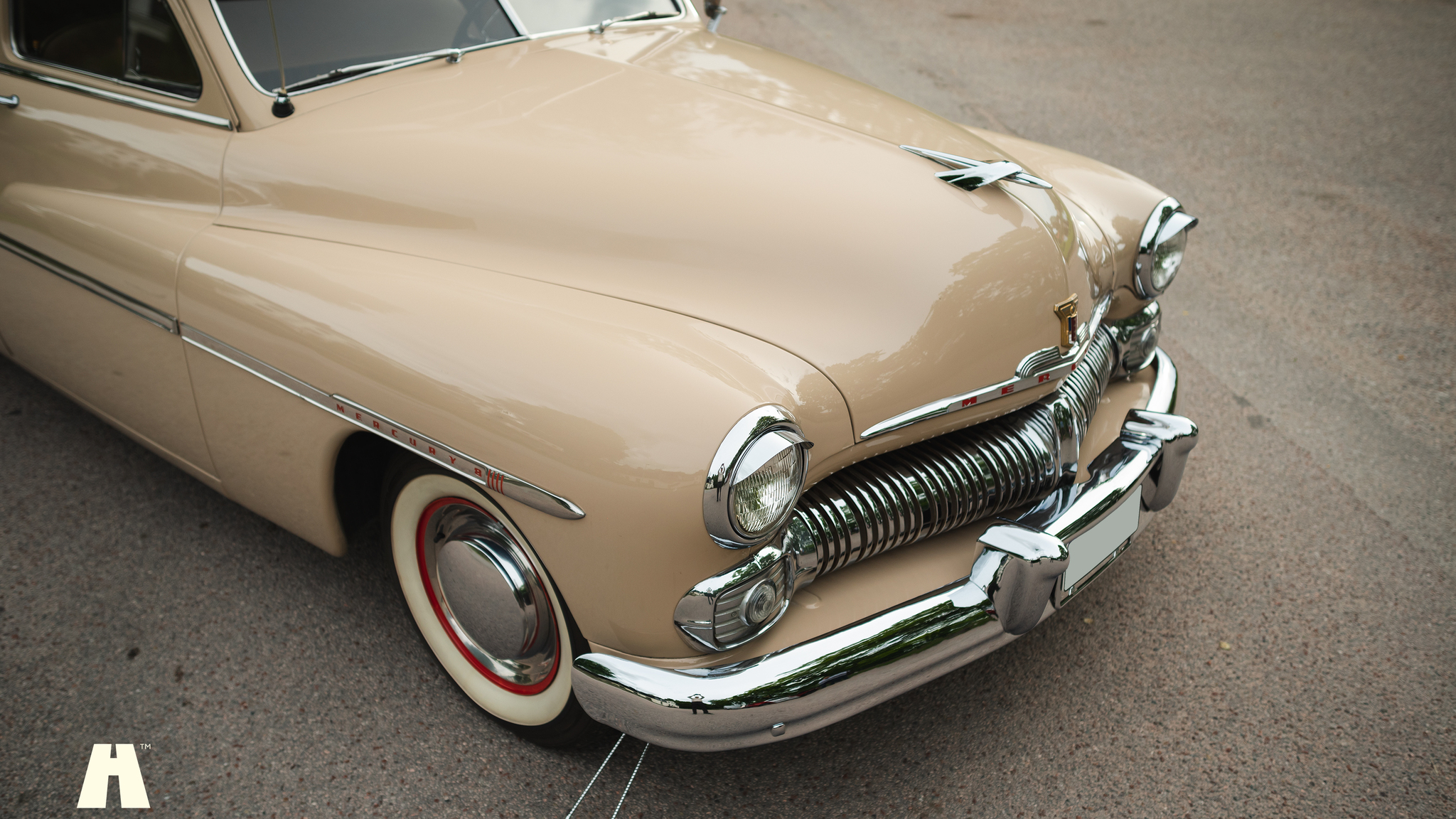 Exterior image of 1950 Mercury Eight Sport Sedan