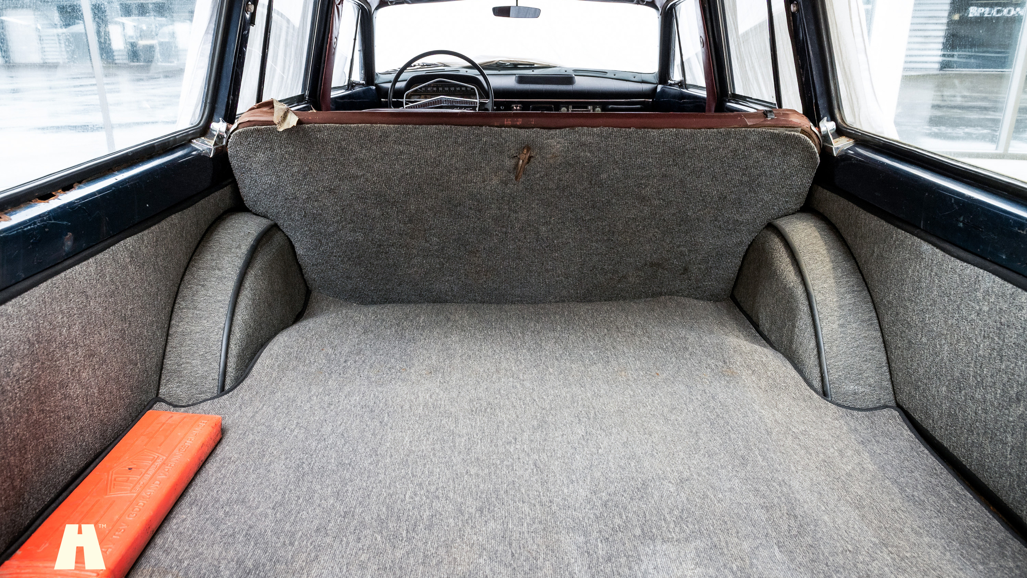Interior image of 1967 Volvo Amazon 122 S herrgårdsvagn (45)