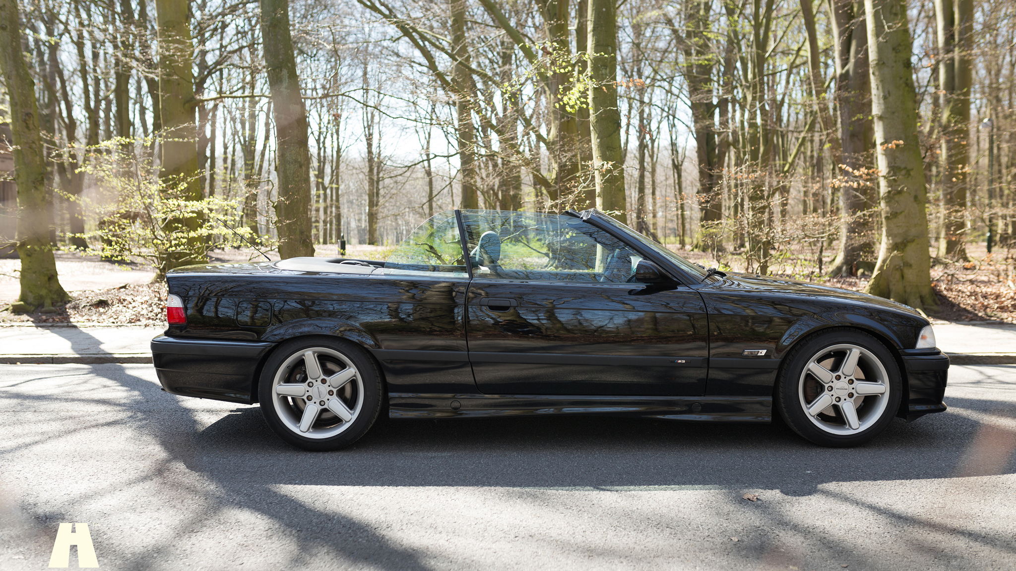 Exterior image of 1996 BMW M3 3.2 Cabriolet (11)