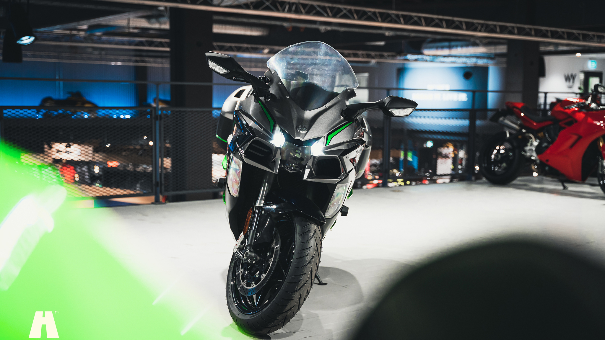 Exteriörbild på 2019 Kawasaki Ninja H2 SX