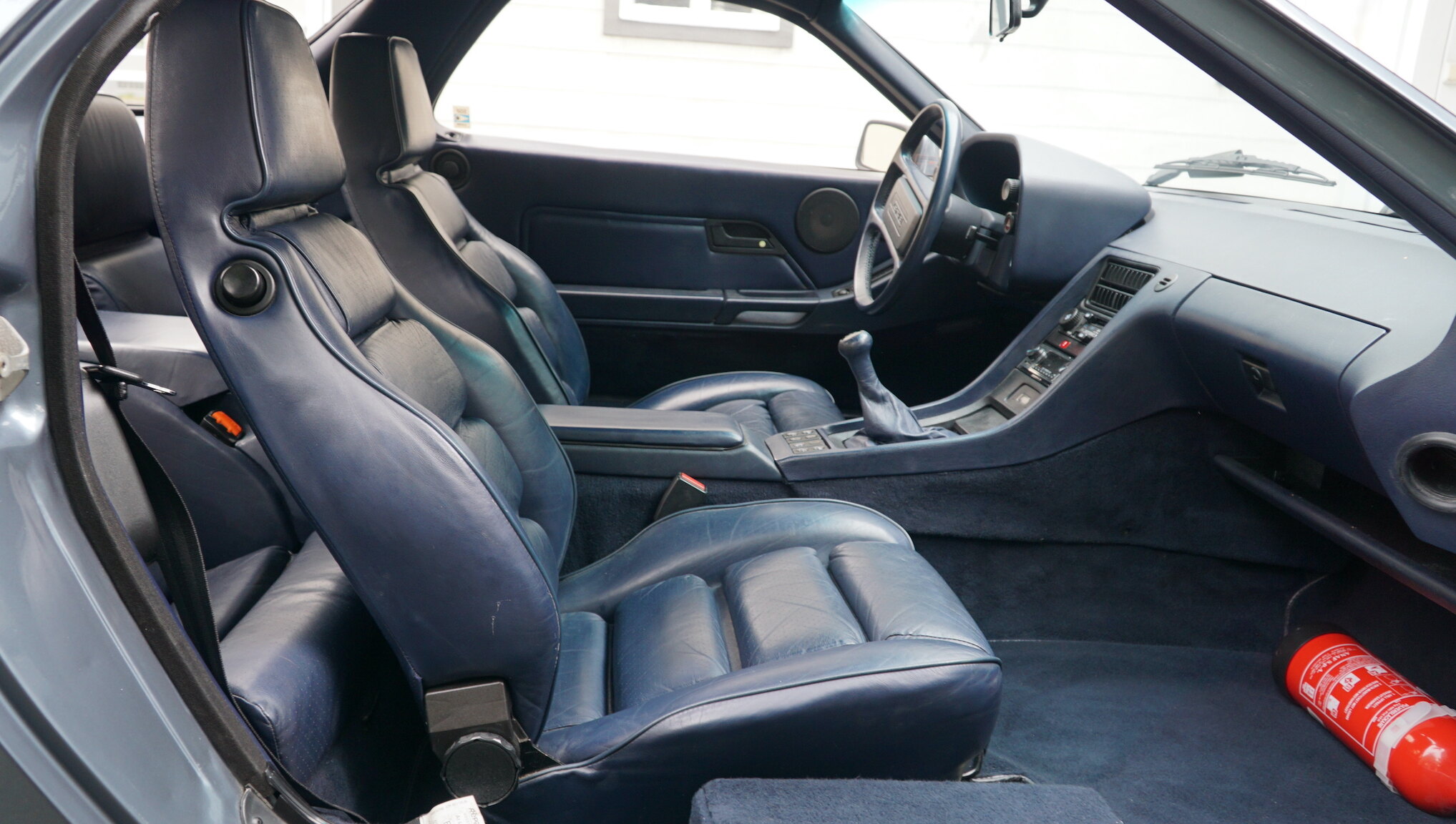 Innenraumfoto von 1983 Porsche 928S (2)