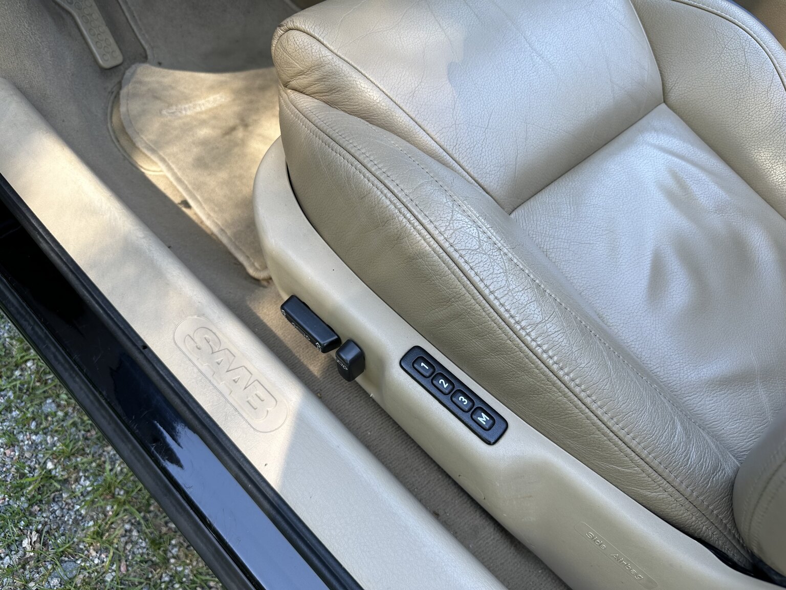 Interiörbild 2003 SAAB 9-3 Aero Turbo Cabriolet