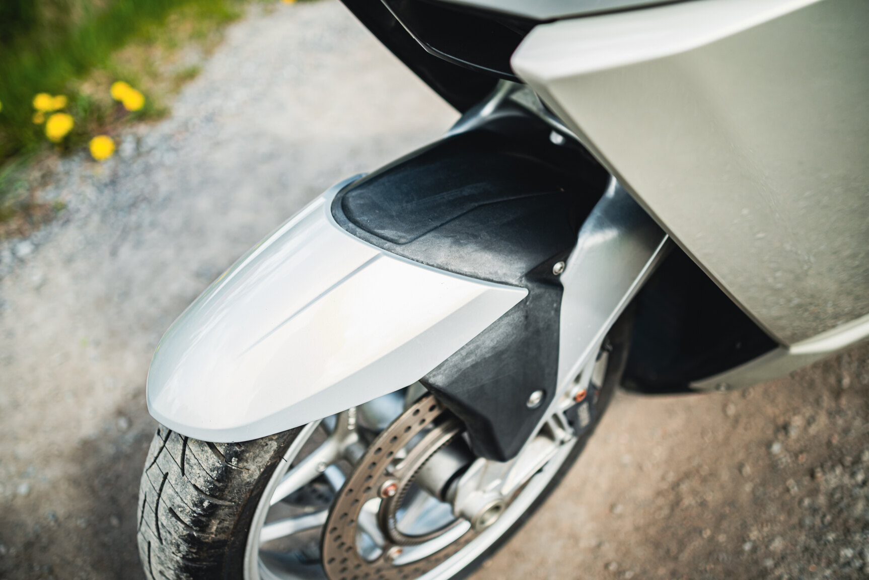 Exterior image of 2006 BMW K 1200 GT 