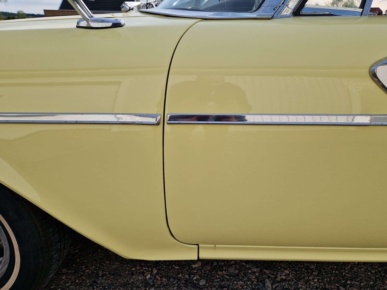 Exteriörbild på 1961 Chrysler Windsor Coupé