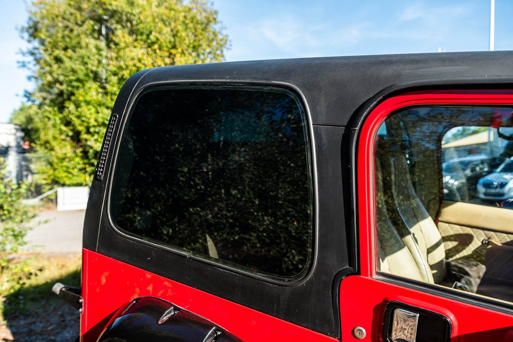 Exteriörbild på 1991 Jeep Wrangler 4.0 4WD