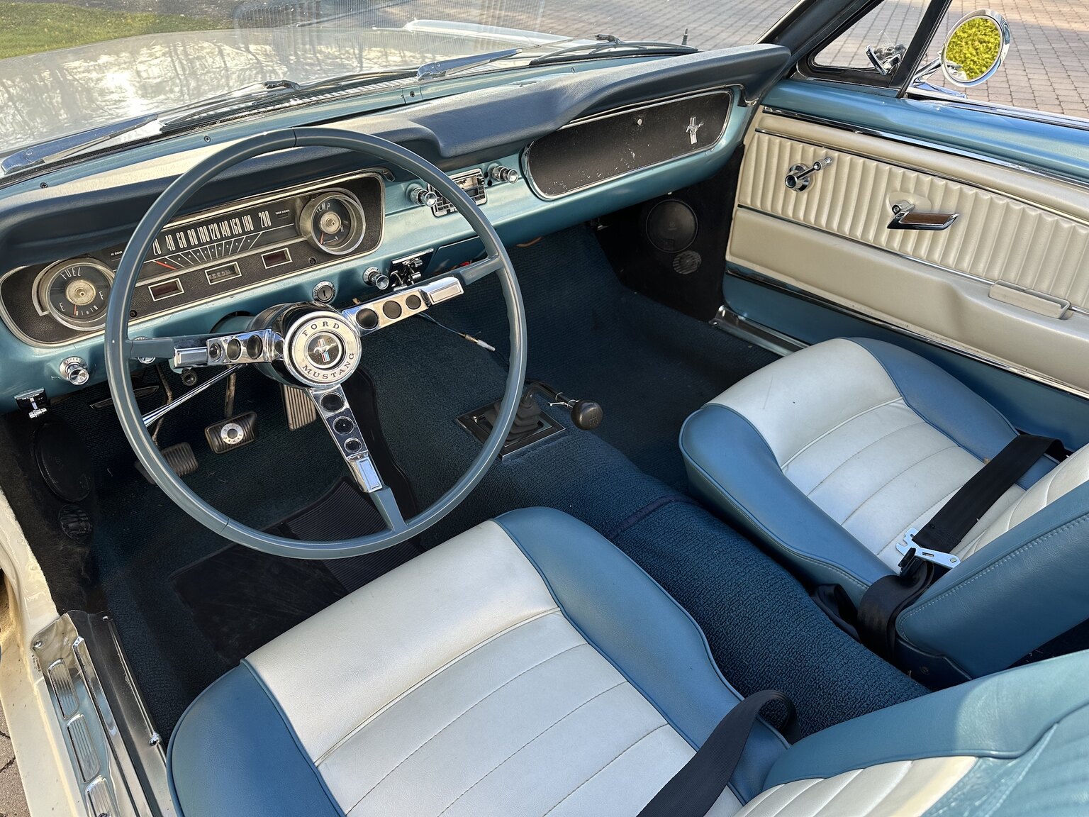 Interiörbild 1966 Ford Mustang Convertible