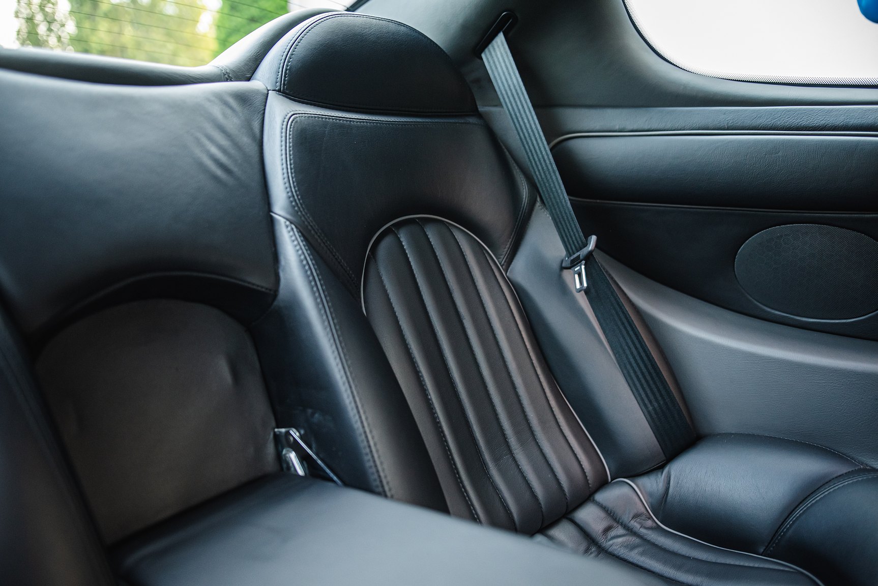 Interior image of 2000 Maserati 3200 GT