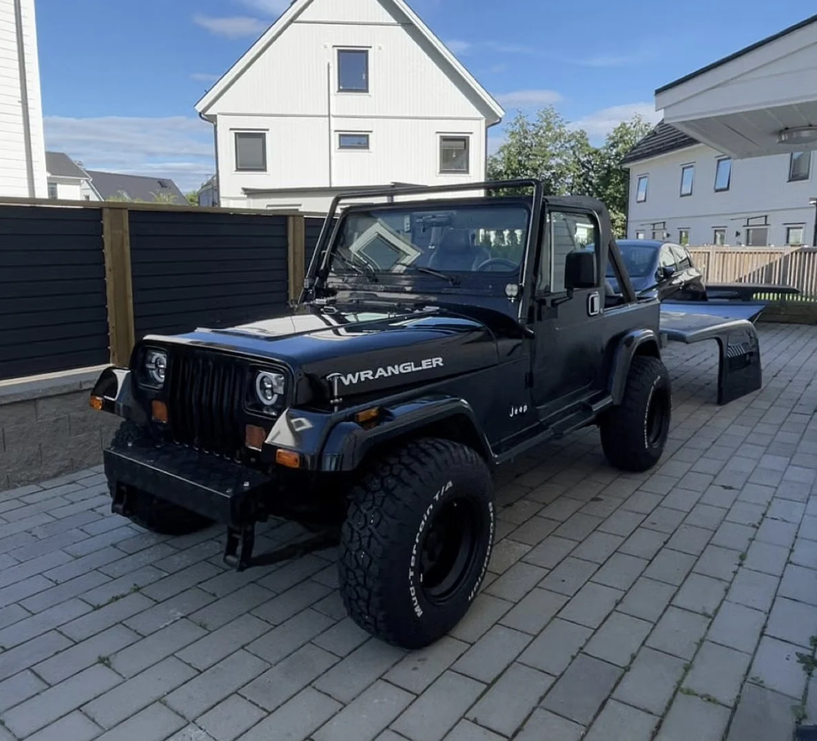 Aussenfoto 1990 Jeep Wrangler Islander (56)