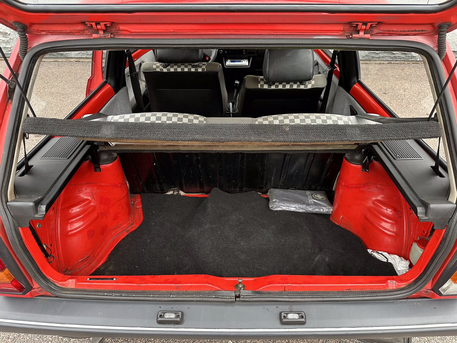Innenraumfoto von 1983 Volkswagen Polo CL (34)