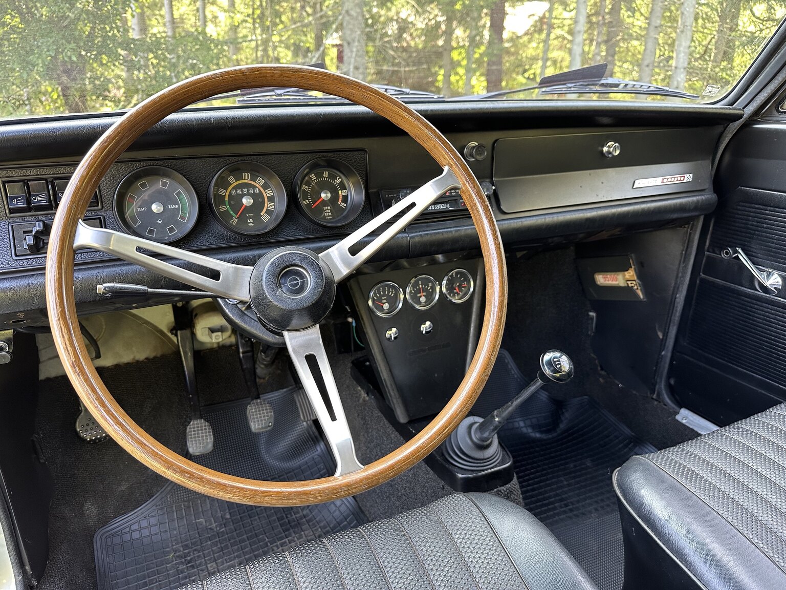 Interiörbild 1967 Opel Kadett B Rallye