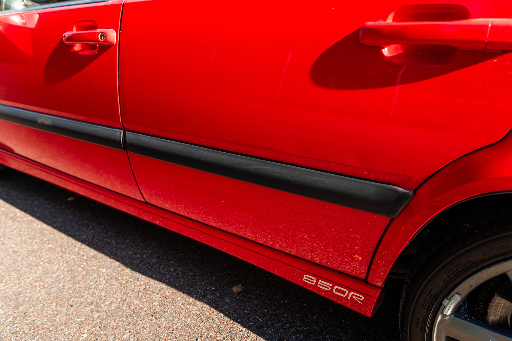 Exterior image of 1996 Volvo 850 R